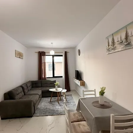 Apartment Azure Golem (Tirana)